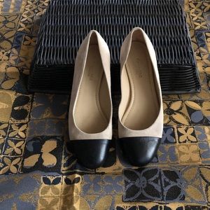 Garnet Hills Ballet Flats.